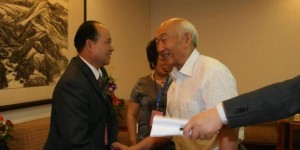 通过鼻子放药挽救了一条生命医师杨忠雅