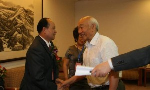 通过鼻子放药挽救了一条生命医师杨忠雅